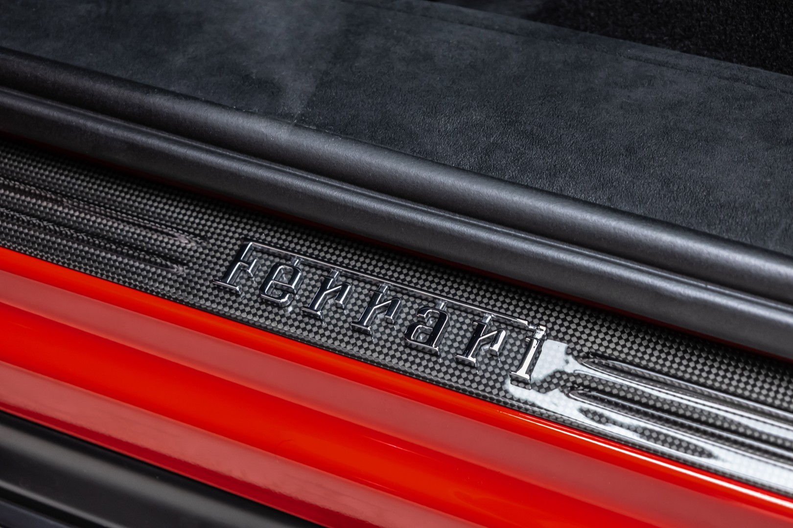 2024 FERRARI PUROSANGUE | FULL CARBON | DAYTONA BLACK | VENTILATED SEATS | SPECIAL DESIGN SEATS | HI